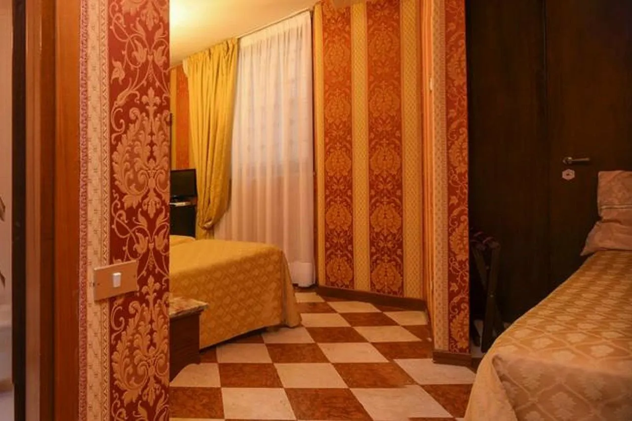 Hotel Marconi Venetië 3*,