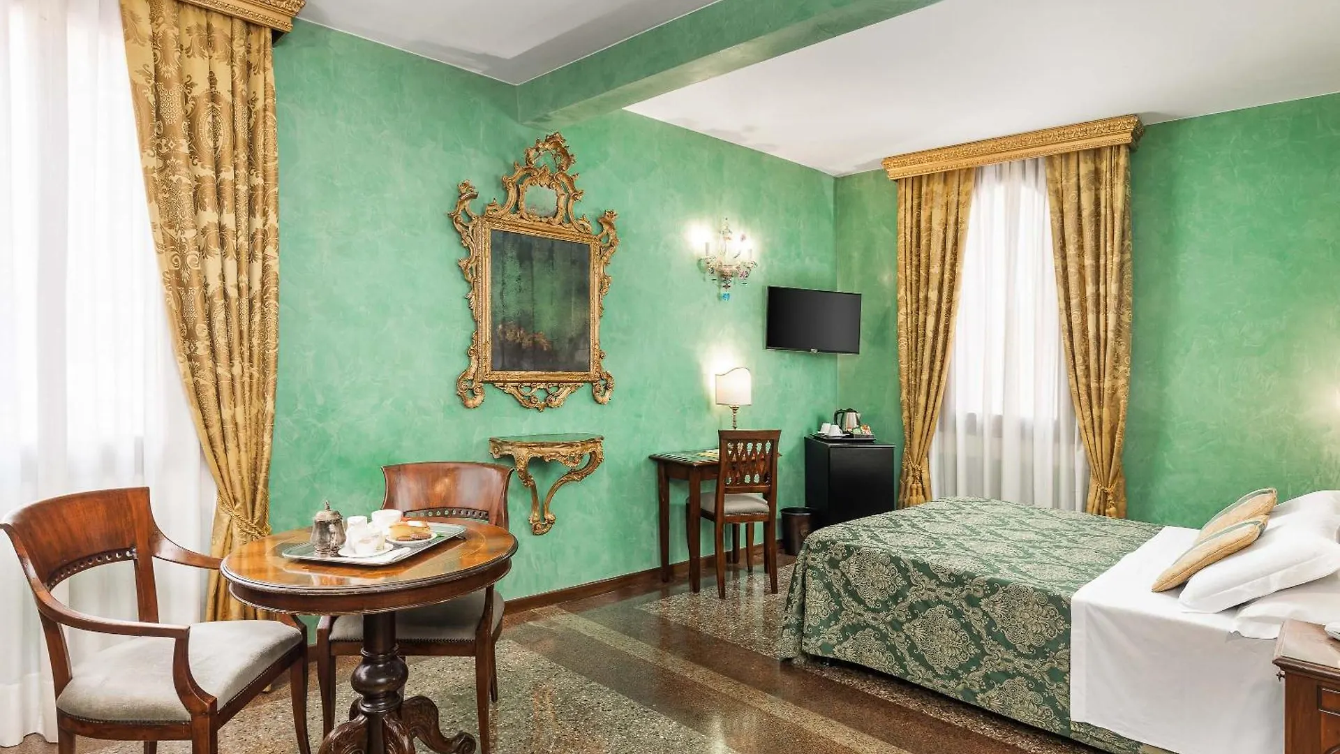 Hotel Marconi Venice