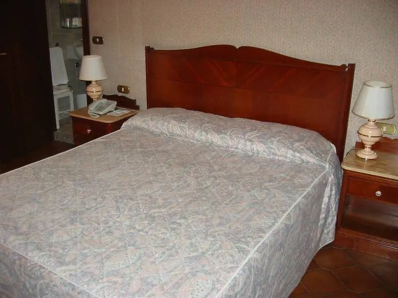 Hotel Marconi Venice 3*,  Italy