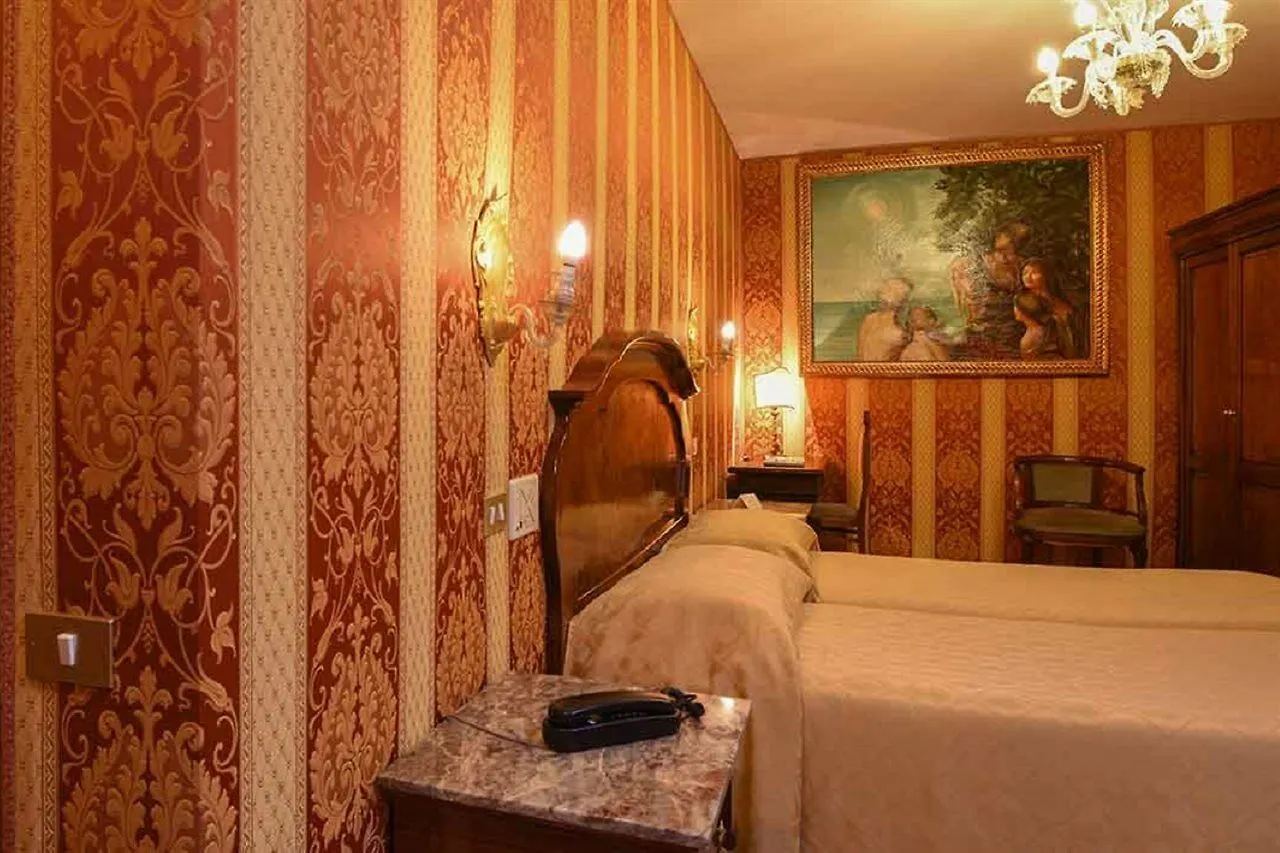 Hotel Marconi Venice