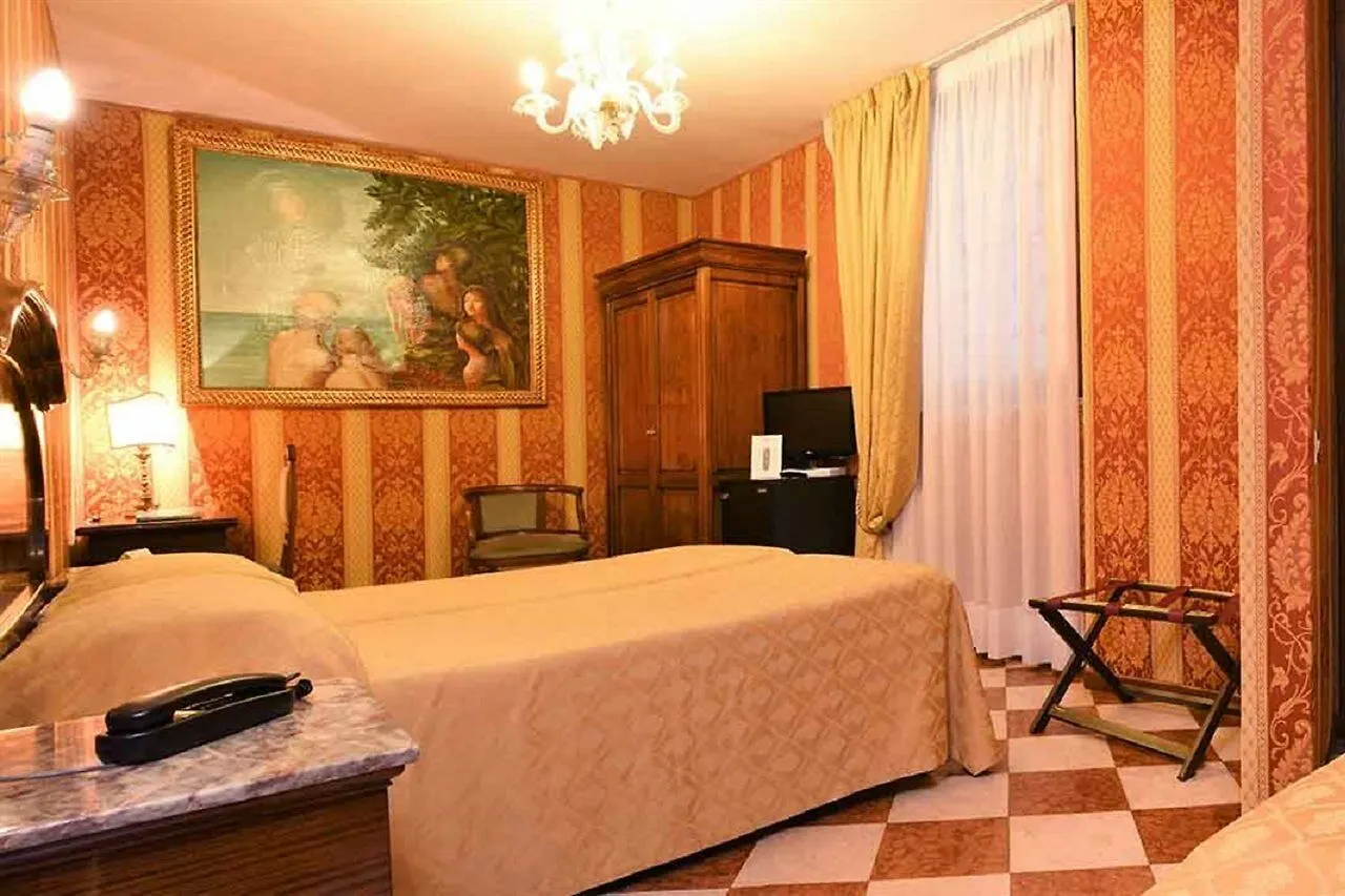 Hotel Marconi Venice